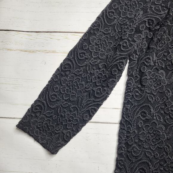 Susan Graver Occasions Black Button Mock Neck Lace Floral 3/4 Sleeve Top Medium - Picture 6 of 8